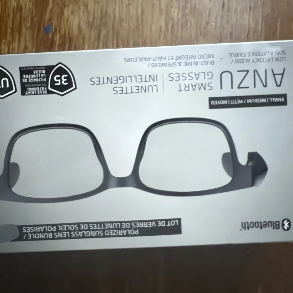 NIB Razer Anzu Smart Glasses Rectangle/Small
